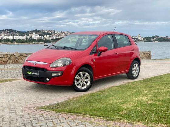 FIAT PUNTO 1.4 ATTRACTIVE 8V FLEX 4P MANUAL FIAT PUNTO 1.4 ATTRACTIVE 8V FLEX 4P MANUAL